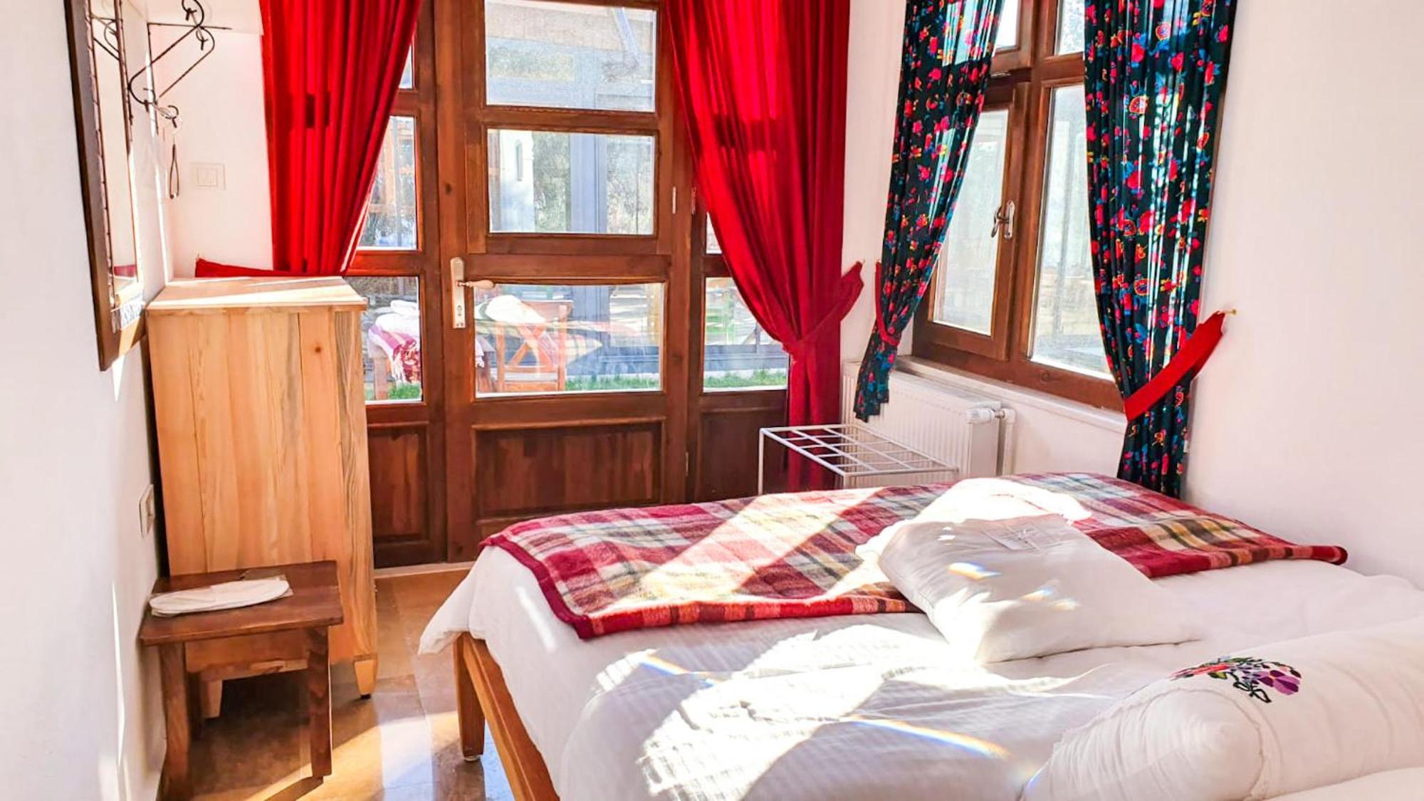 Yiva Kazdaglari Hotel Mehmetalani Luaran gambar